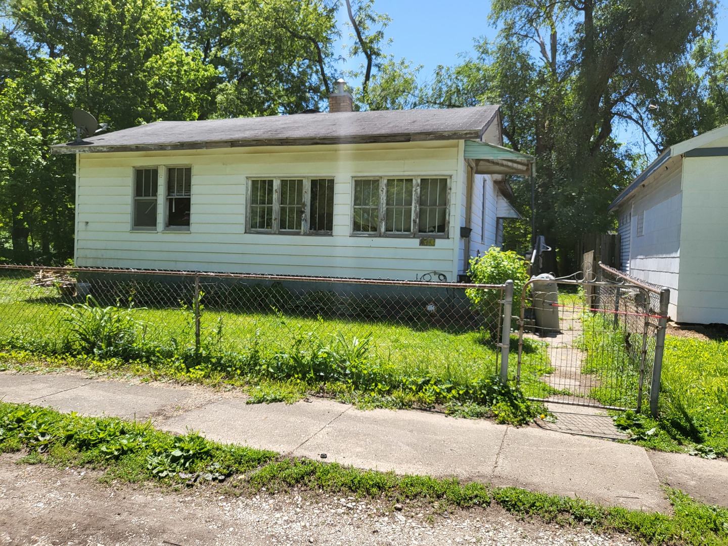 Property photo 1