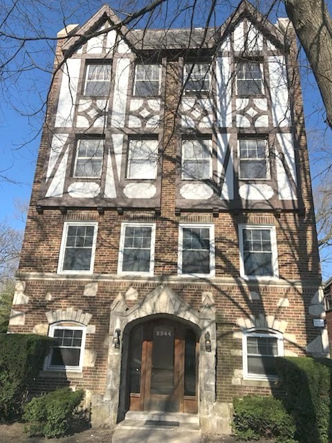 8944 Kilpatrick Avenue Unit: 3