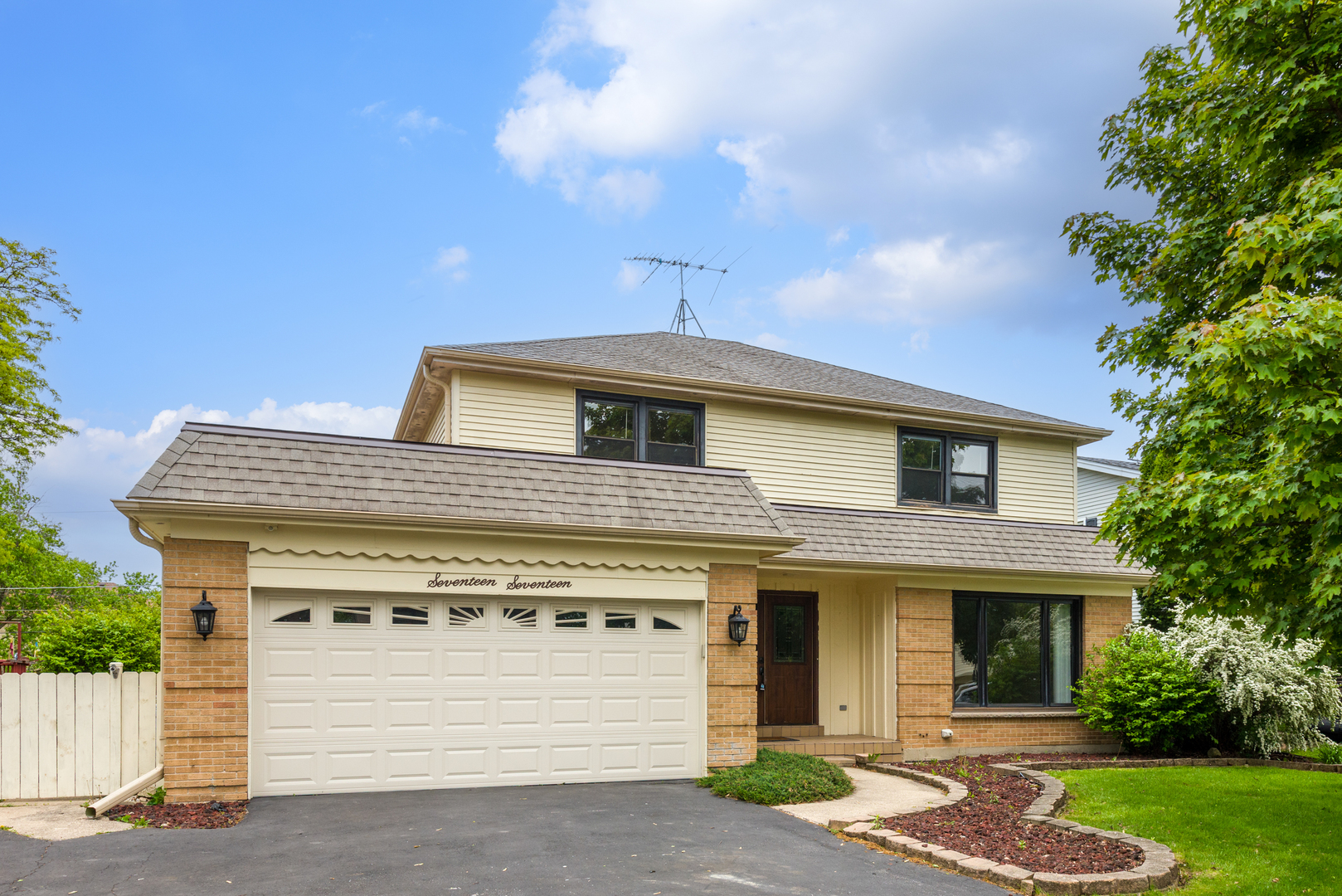 1717 N Burning Bush Lane