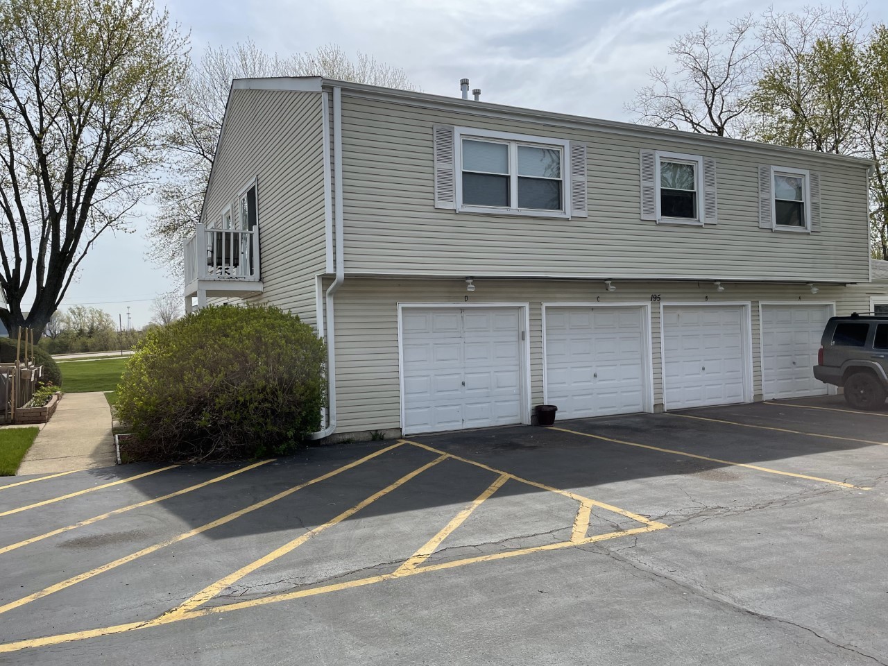 195 Thomas Court Unit: D