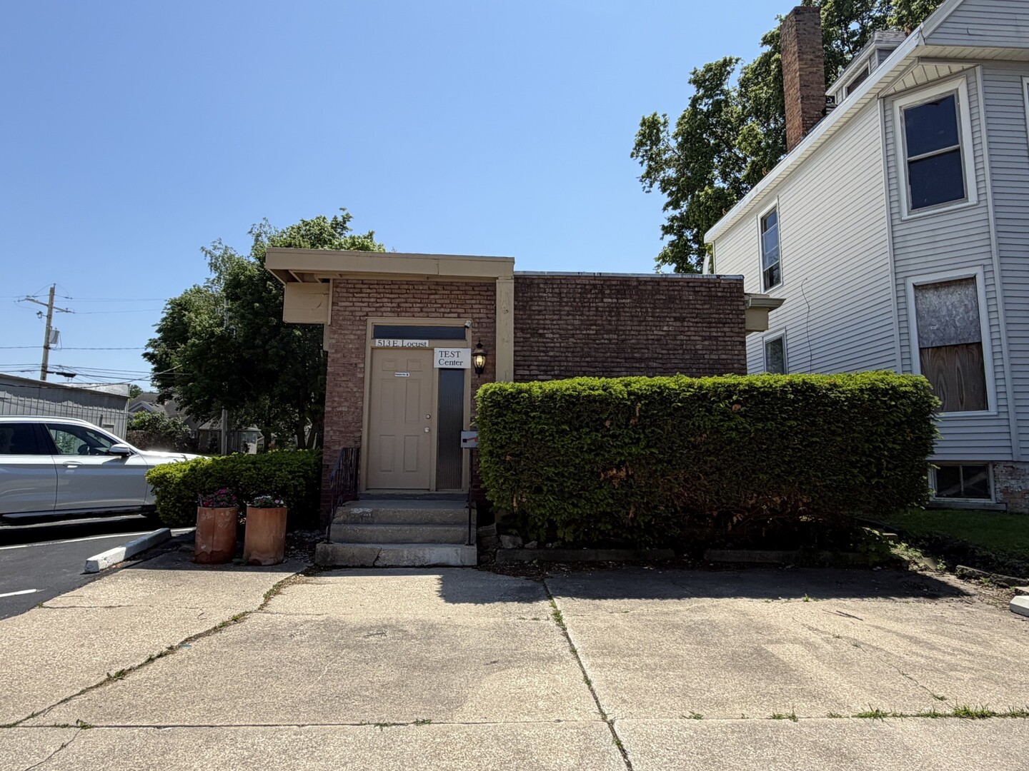 513 E Locust Street
