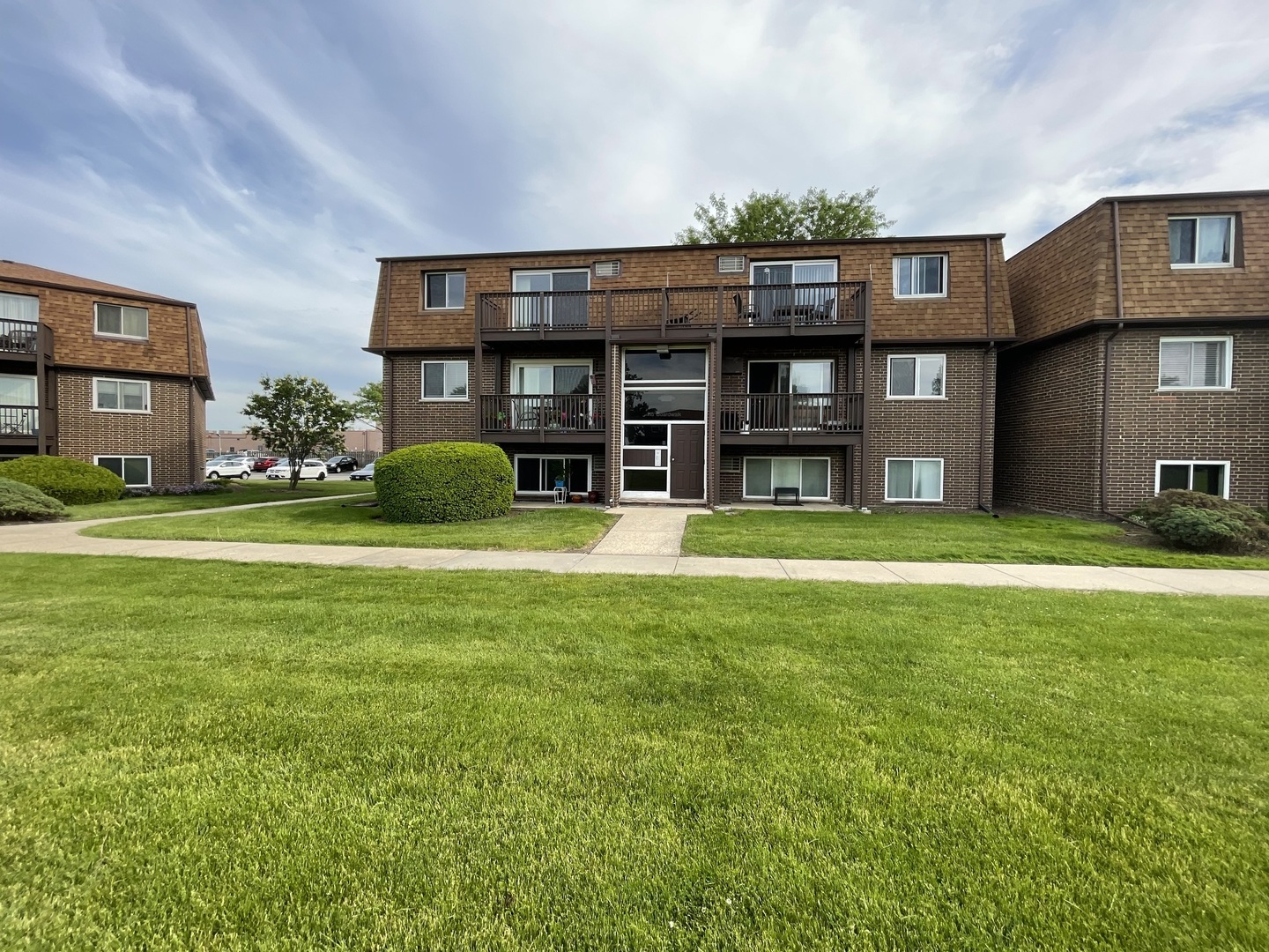 118 Boardwalk Street Unit: 2E