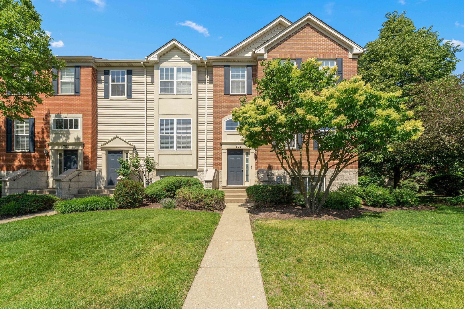 758 Lambert Lane Unit: 97-6