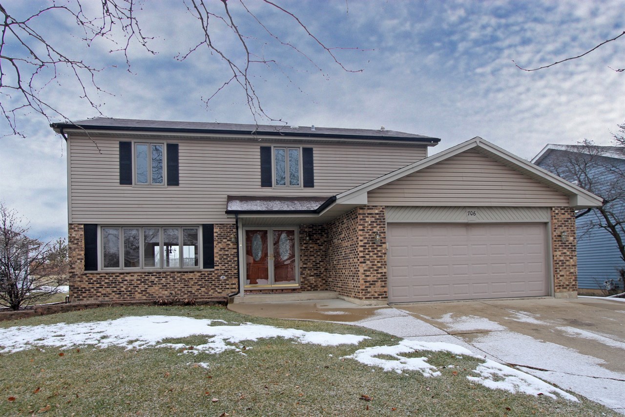 706 N Point Drive