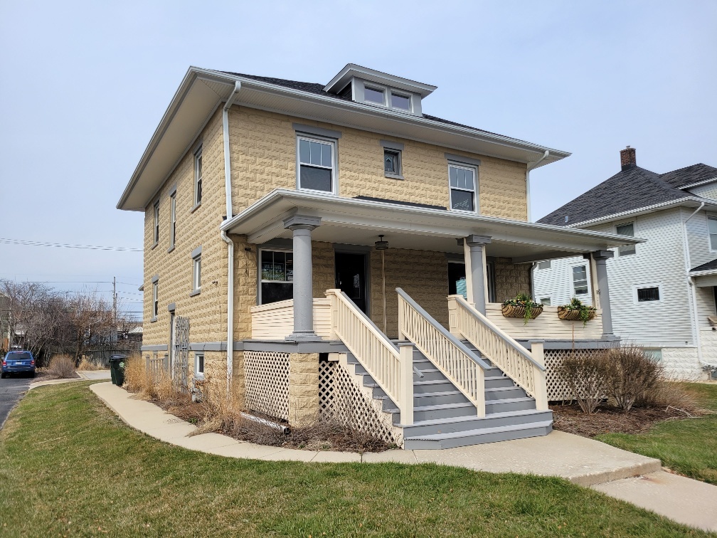 117 W Willow Avenue