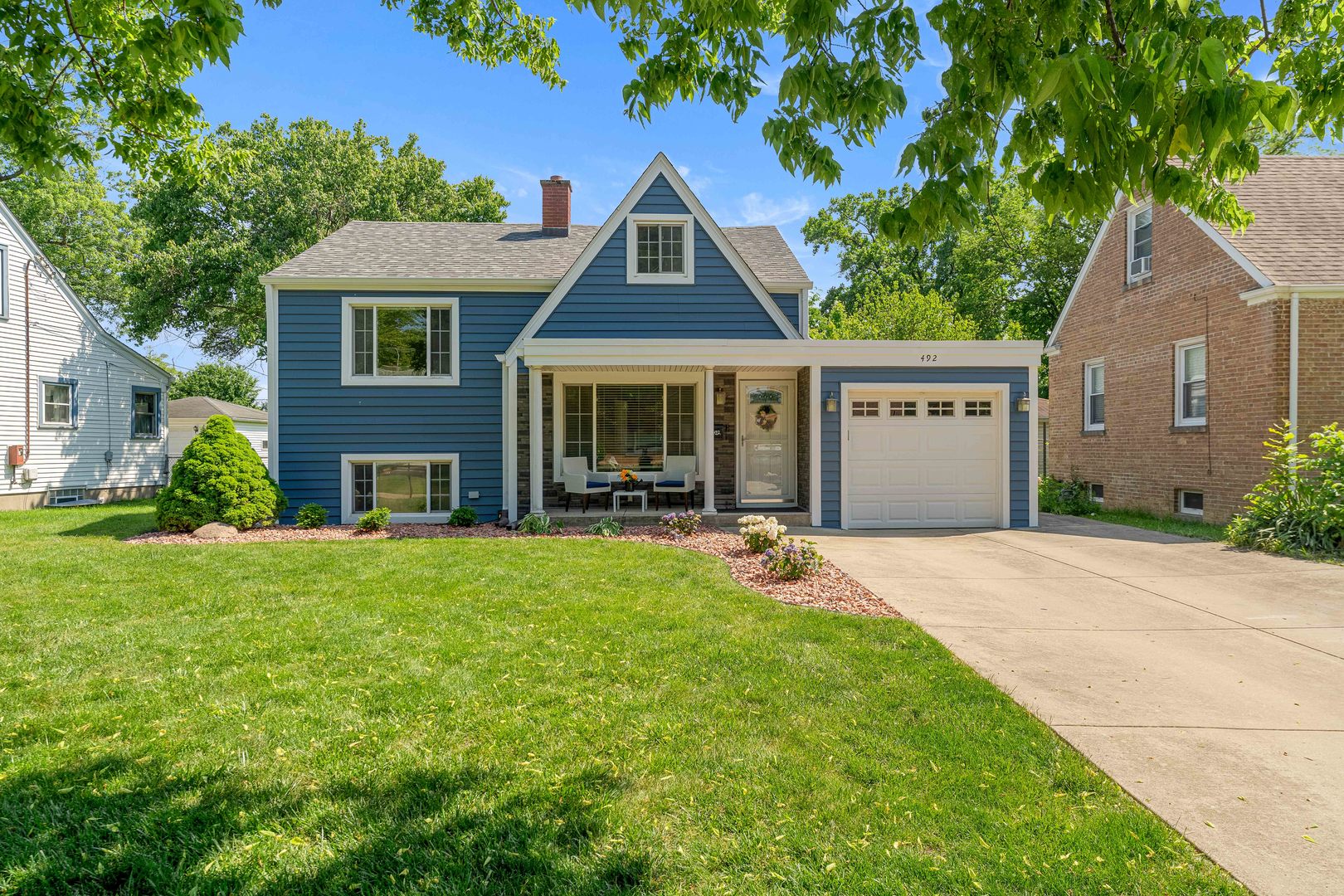492 W Avery Street