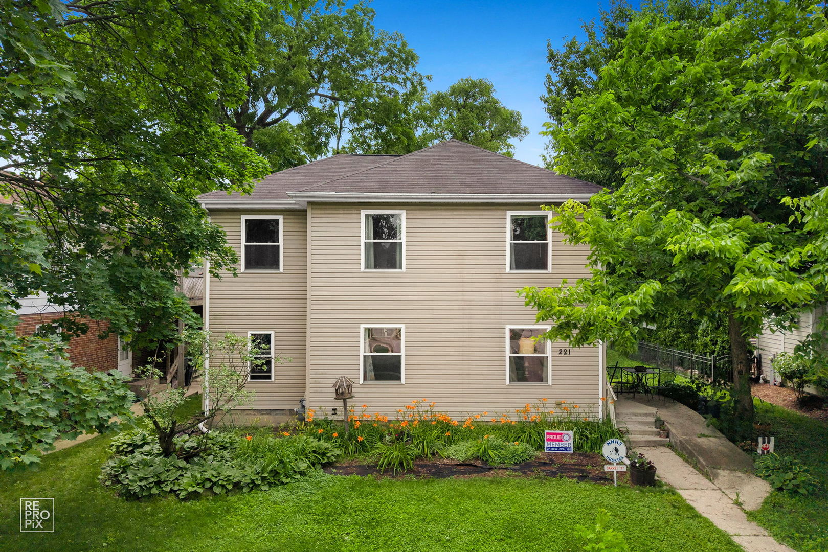 Property photo 2