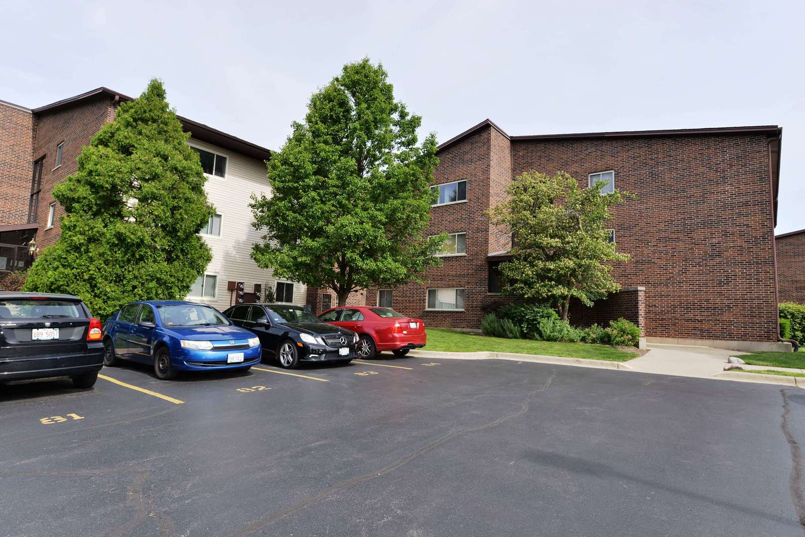 650 PERRIE Drive Unit: 301