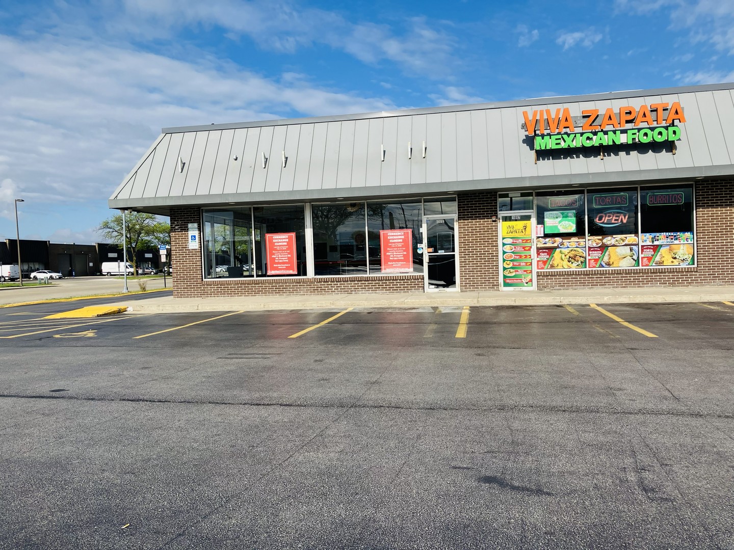 1650 W GREENLEAF Avenue Unit: 1650