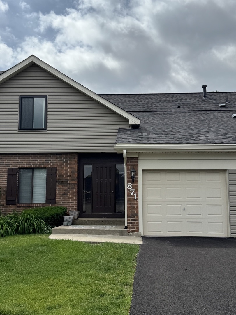 871 Cross Creek Court Unit: C3