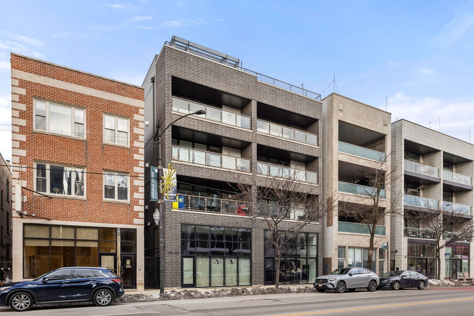 2210 W Chicago Avenue Unit: 3W