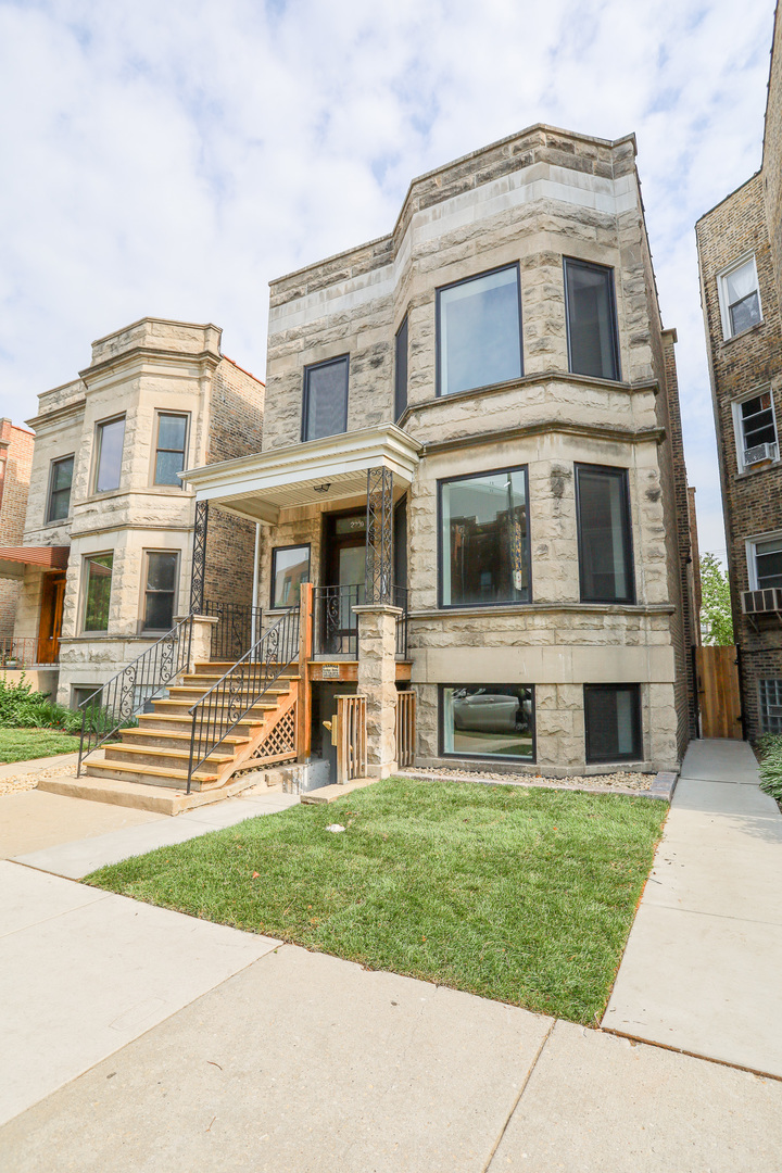 2230 W Wilson Avenue Unit: G