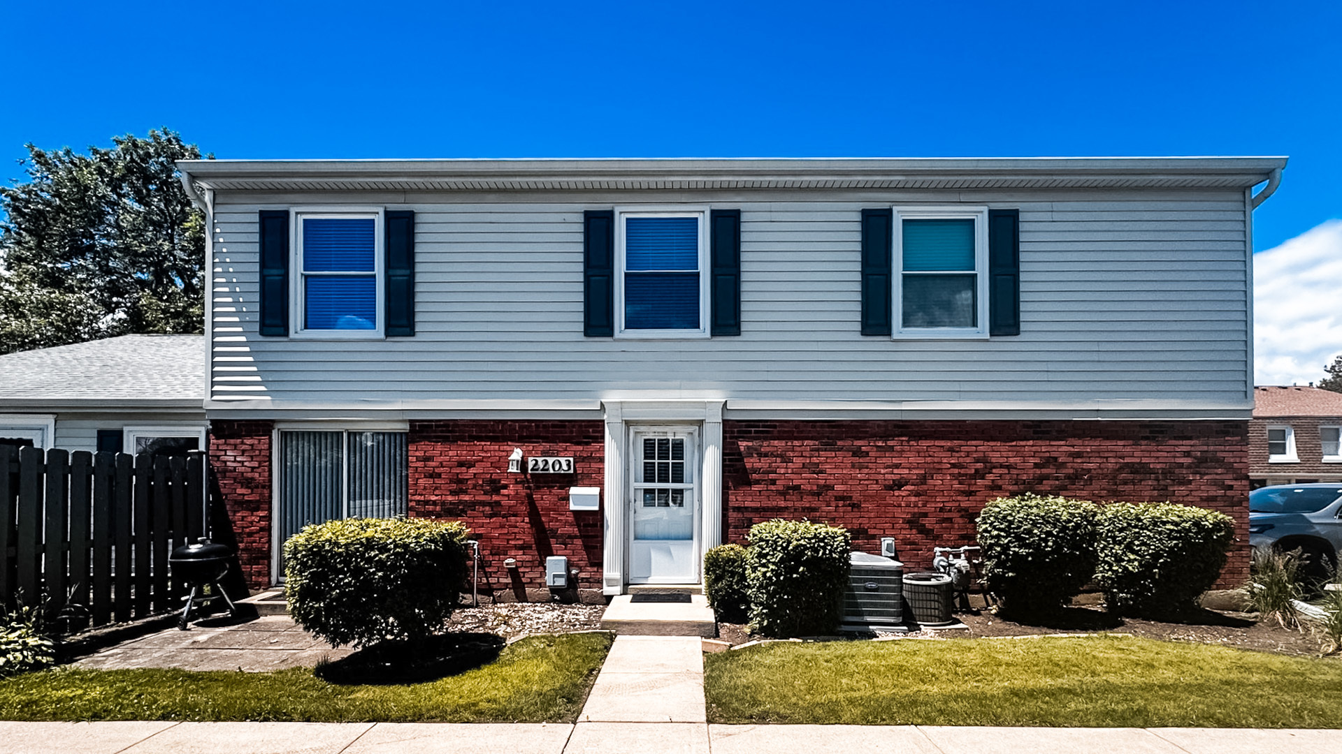 Property photo 1