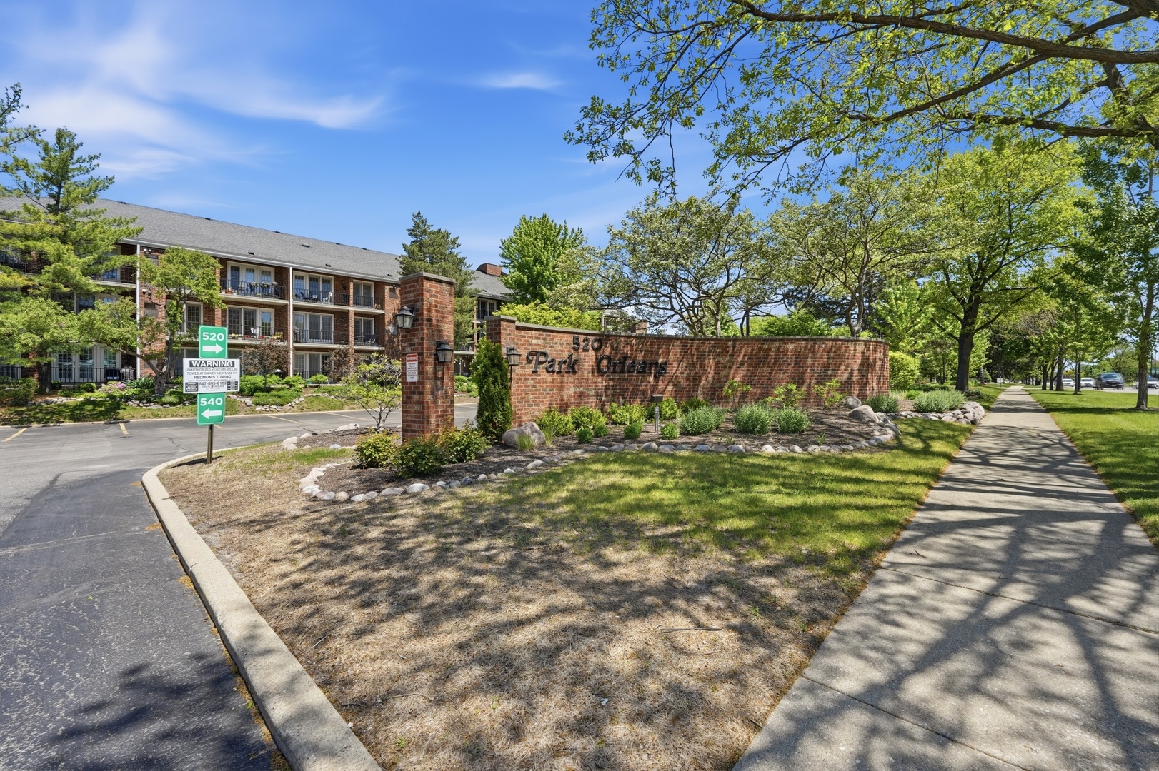 520 Biesterfield Road Unit: 119F