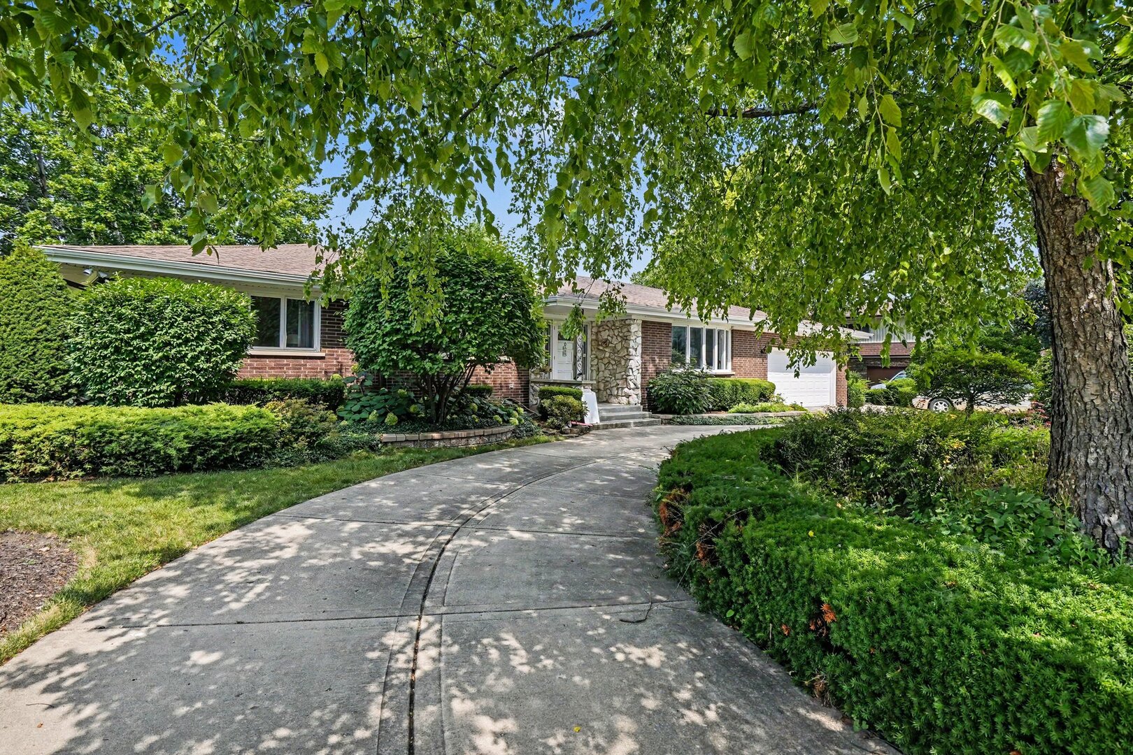 252 Cardinal Drive