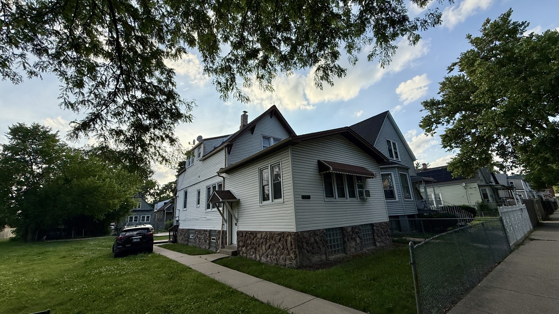 Property photo 3