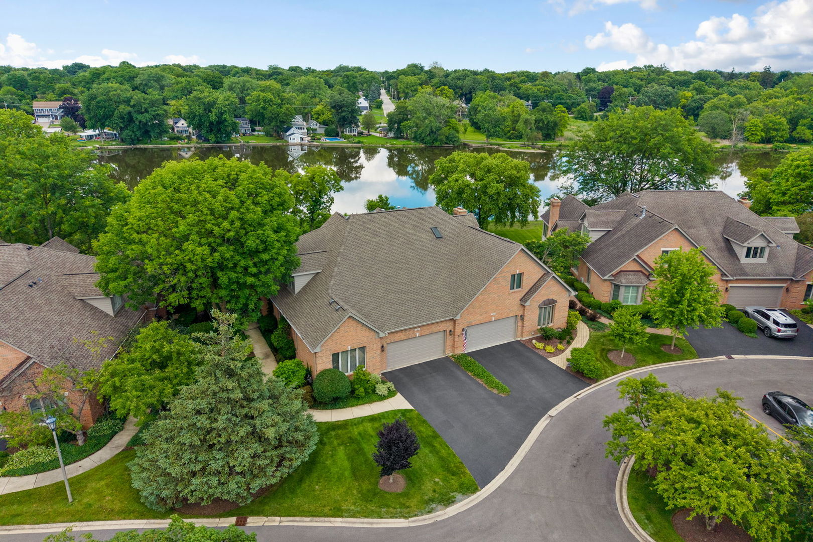 1240 Willowgate Lane