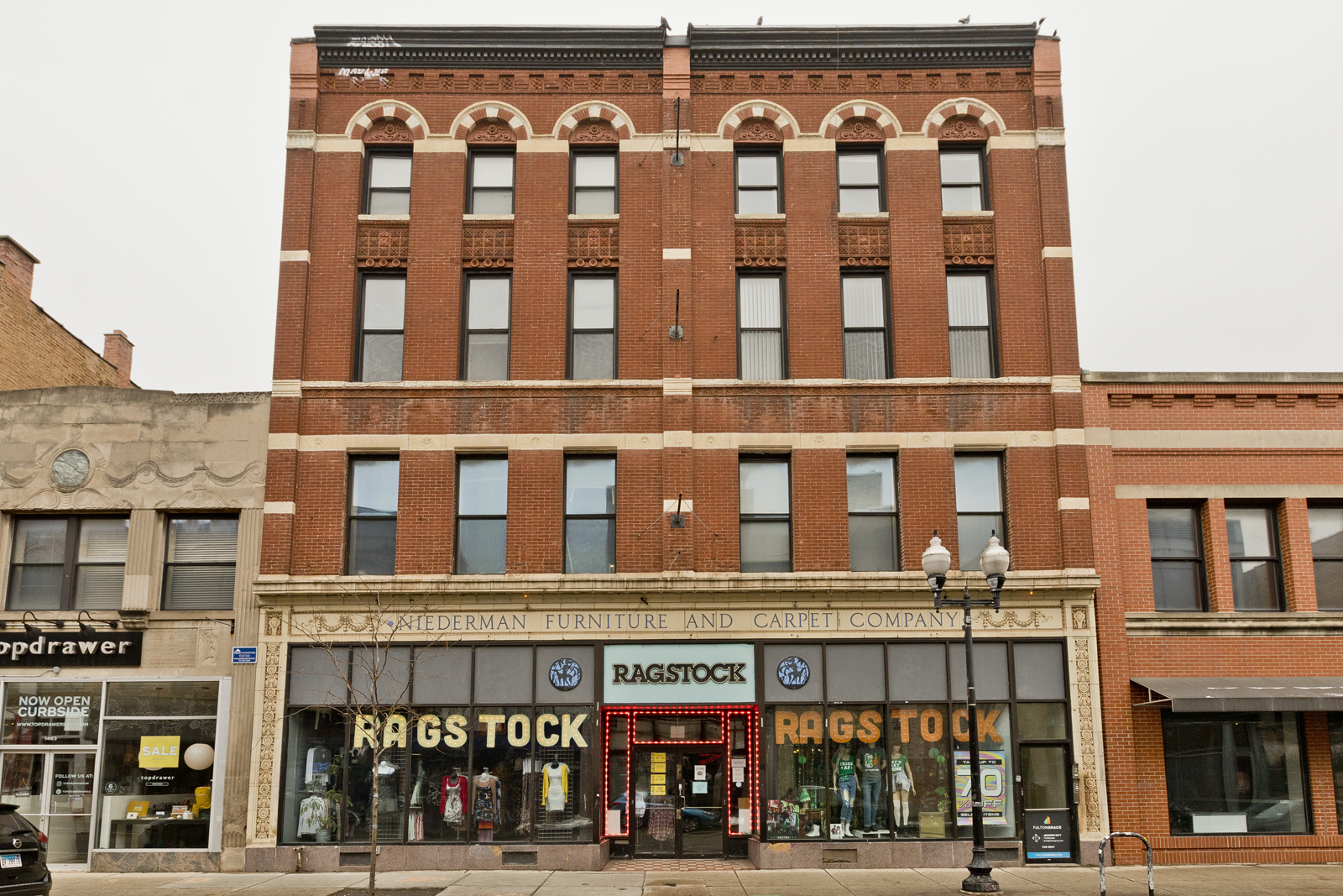 1459 N MILWAUKEE Avenue Unit: 3A