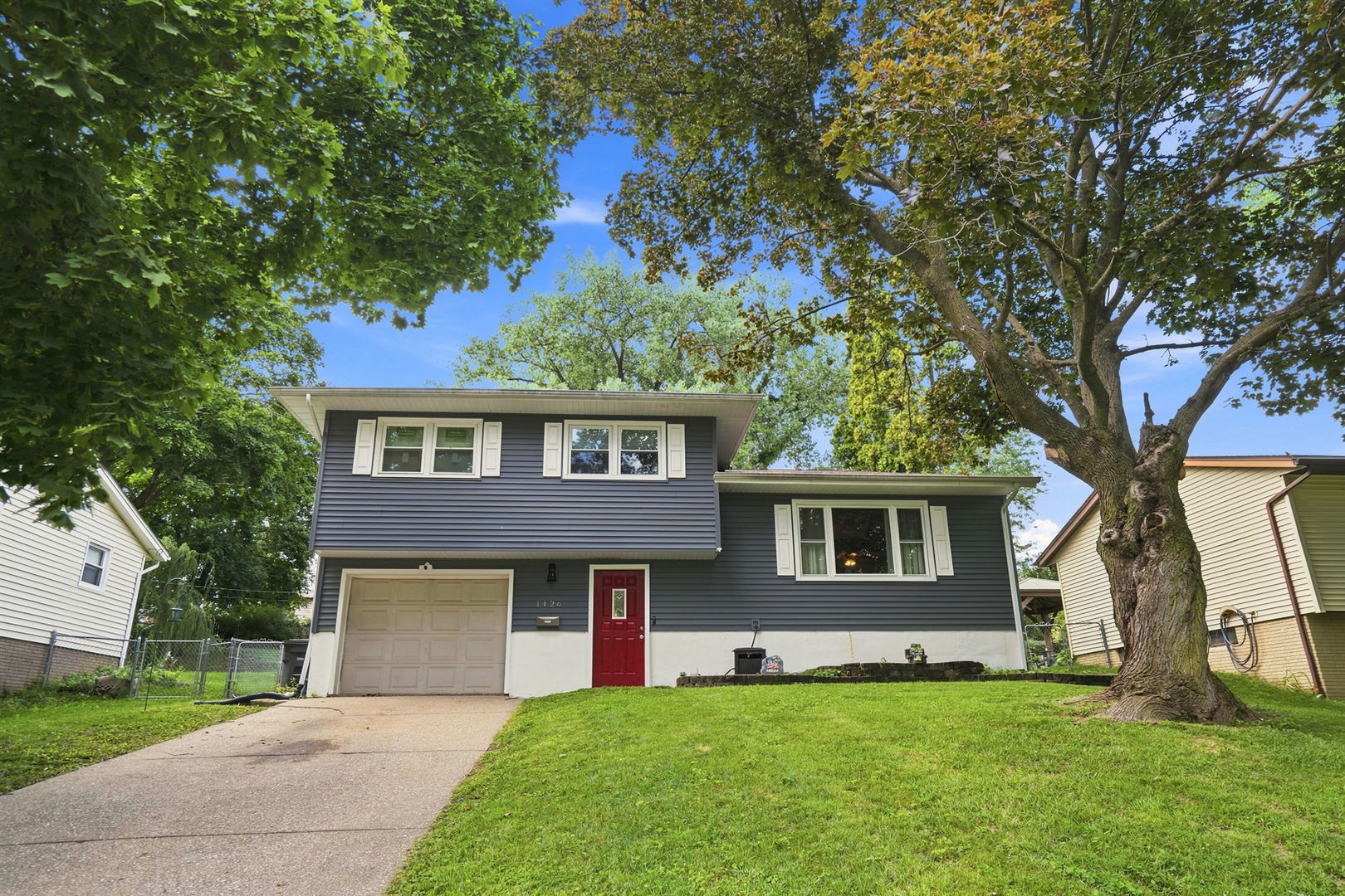 Property photo 1
