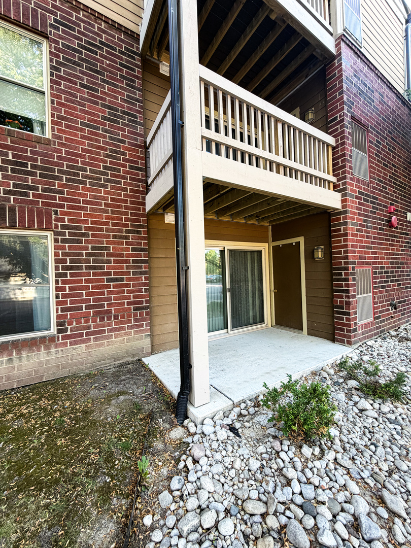 104 Glengarry Drive Unit: 105