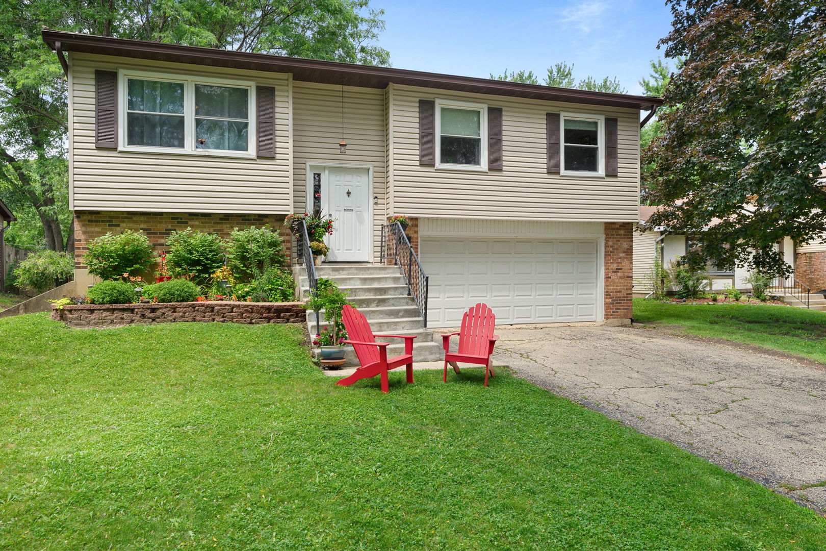 138 S Berteau Avenue