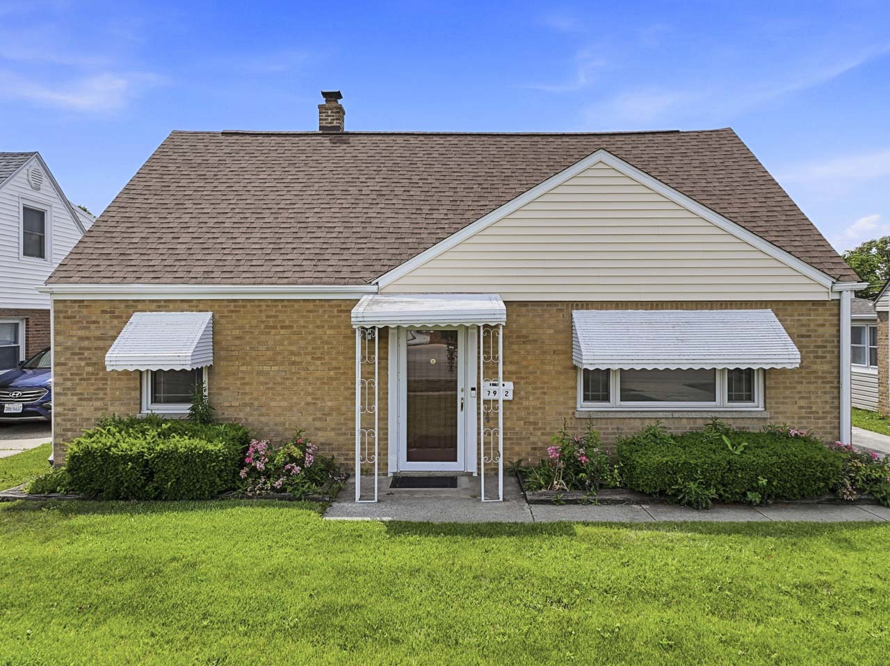7922 N Waukegan Road