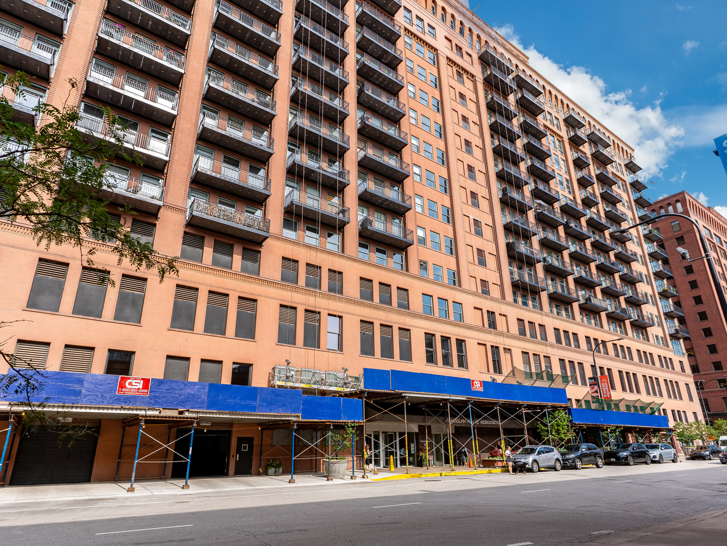 165 N Canal Street Unit: 809