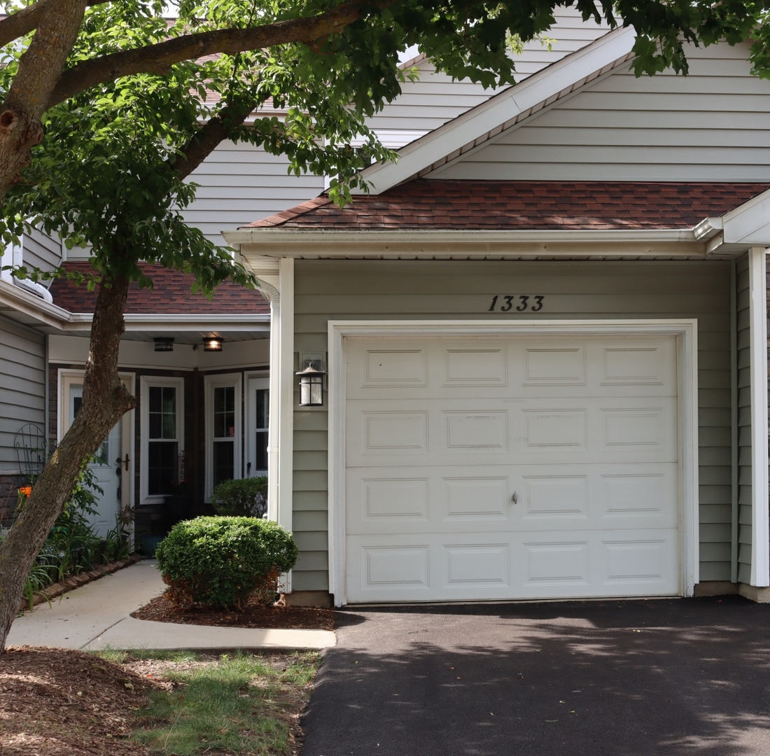 1333 Cranbrook Court