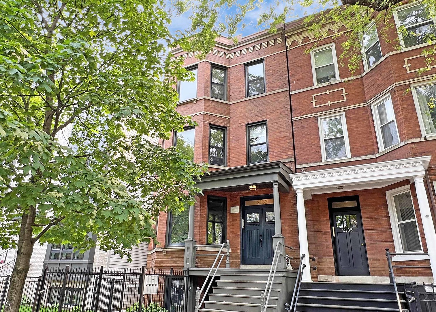 2133 W Crystal Street Unit: G