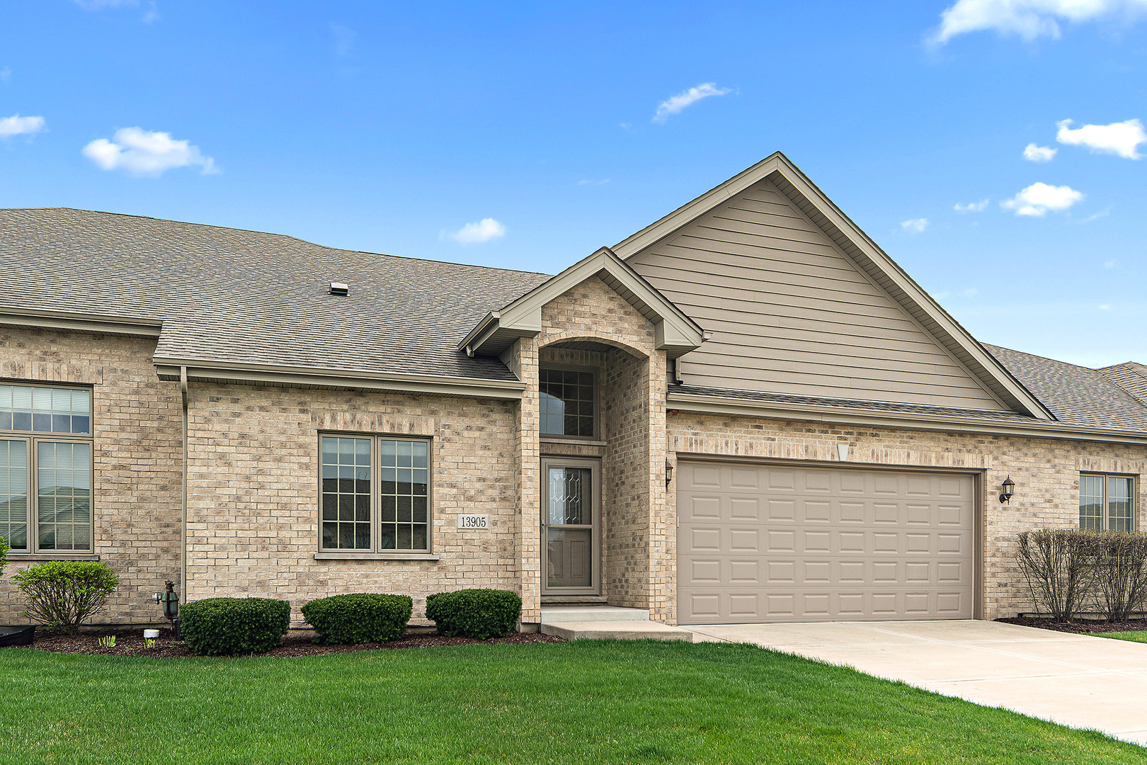 13905 Breanne Lane Unit: 13905