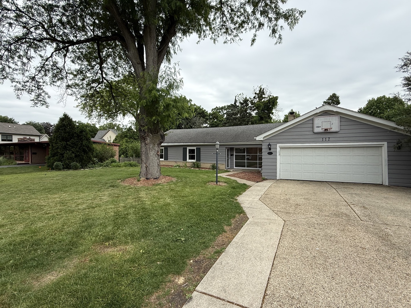 117 E Elm Street