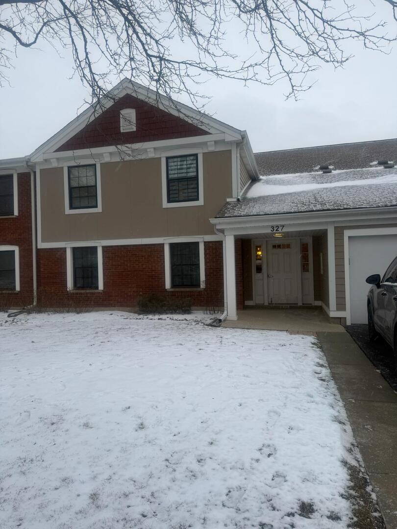 327 WILDBERRY Court Unit: D2