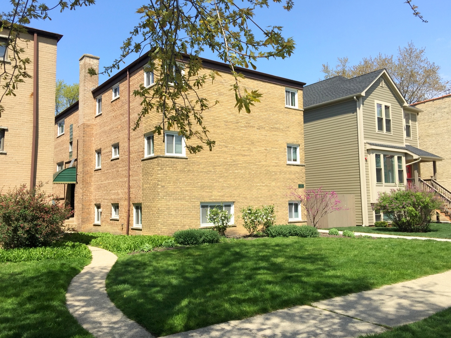 741 Mulford Street Unit: 2N