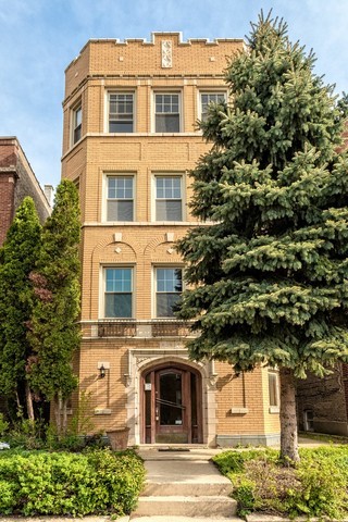 2720 W Winnemac Avenue Unit: 2