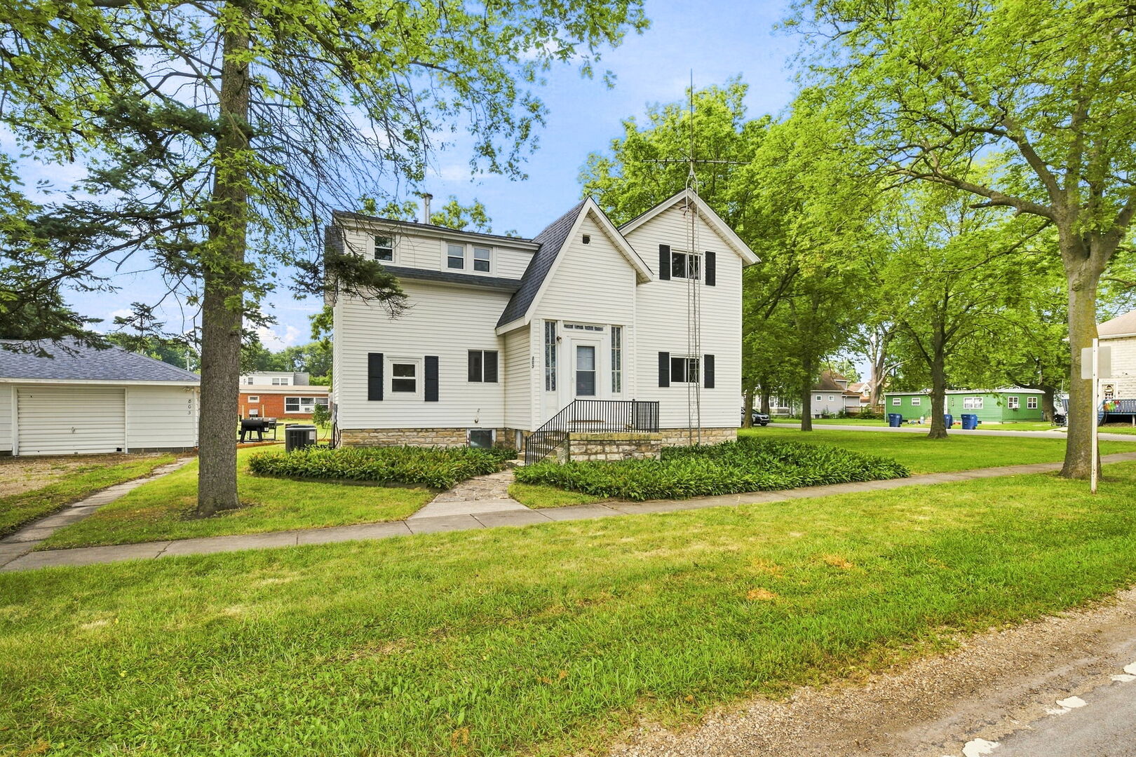 Property photo 2