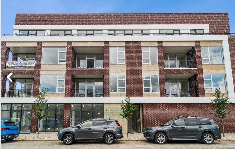 2105 W Caton Street Unit: 302