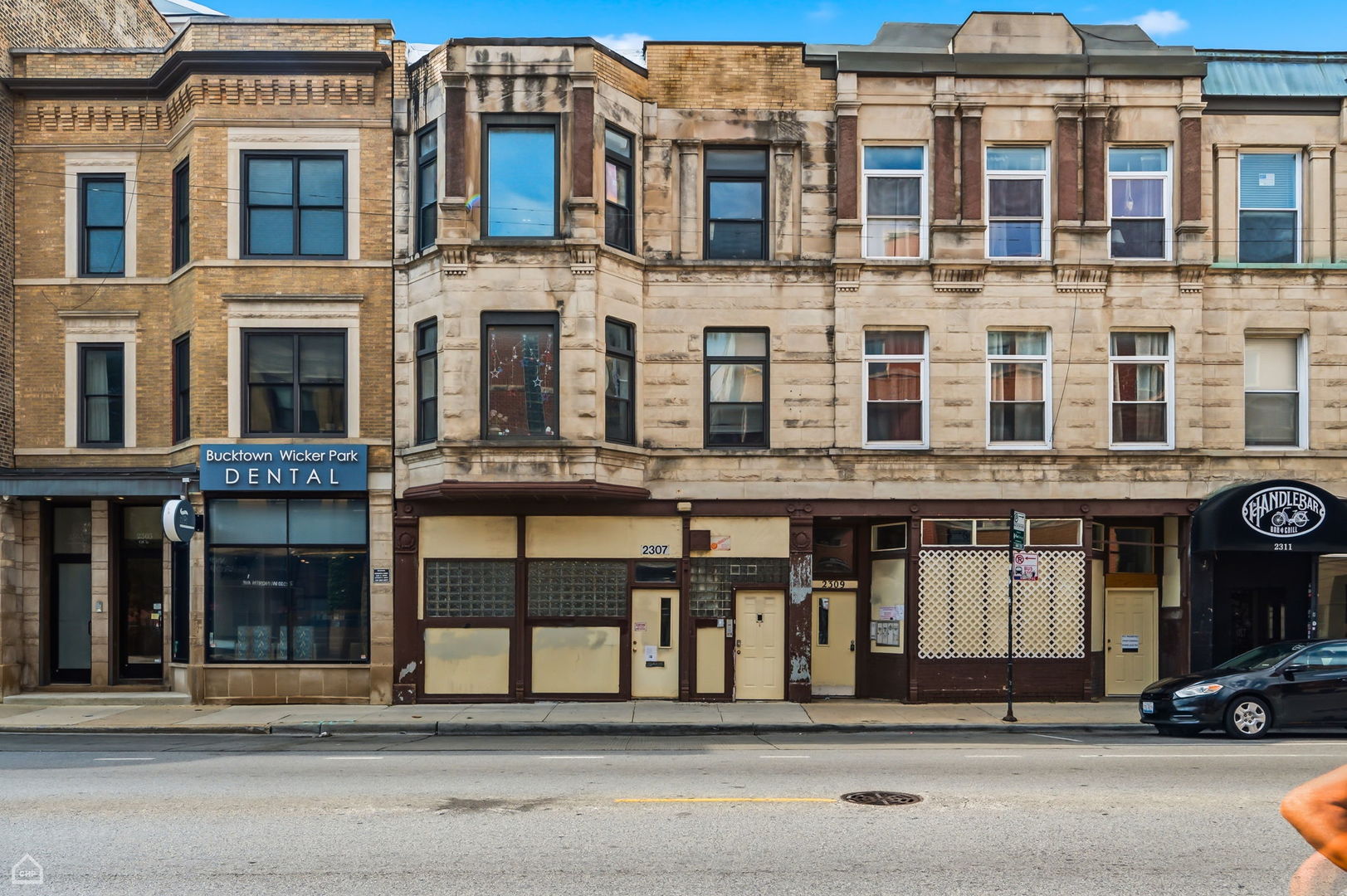 2307 W North Avenue Unit: STOREFRONT