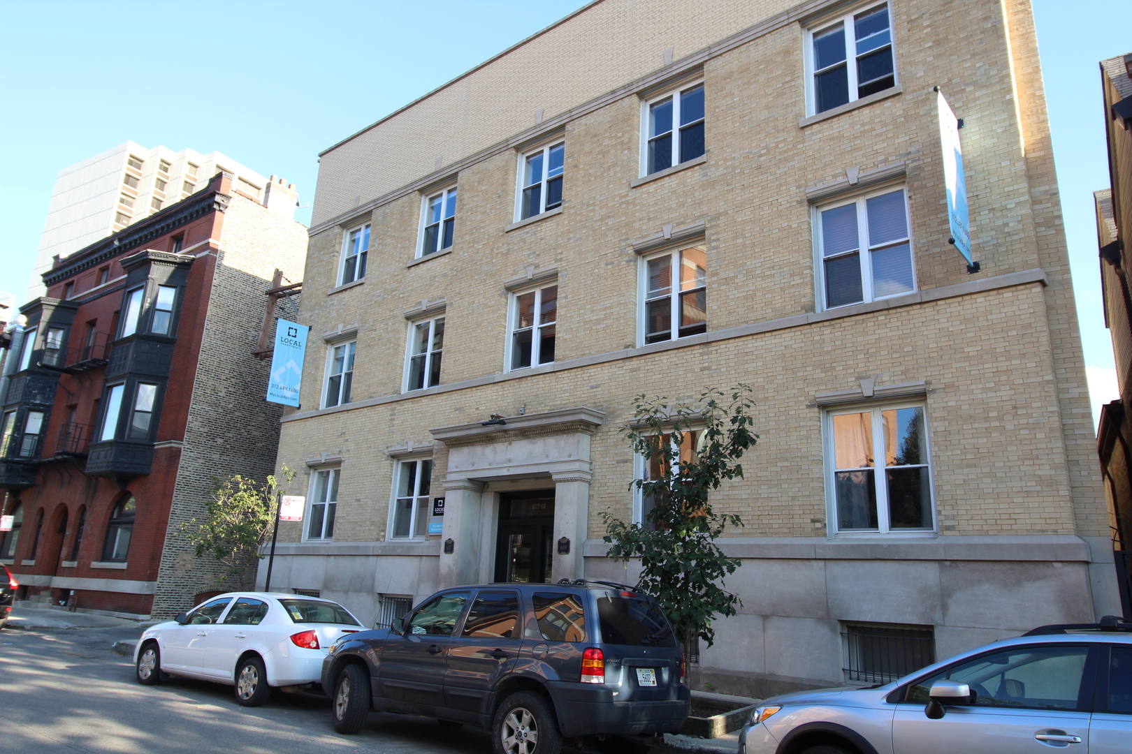 617 W Drummond Place Unit: 3BW