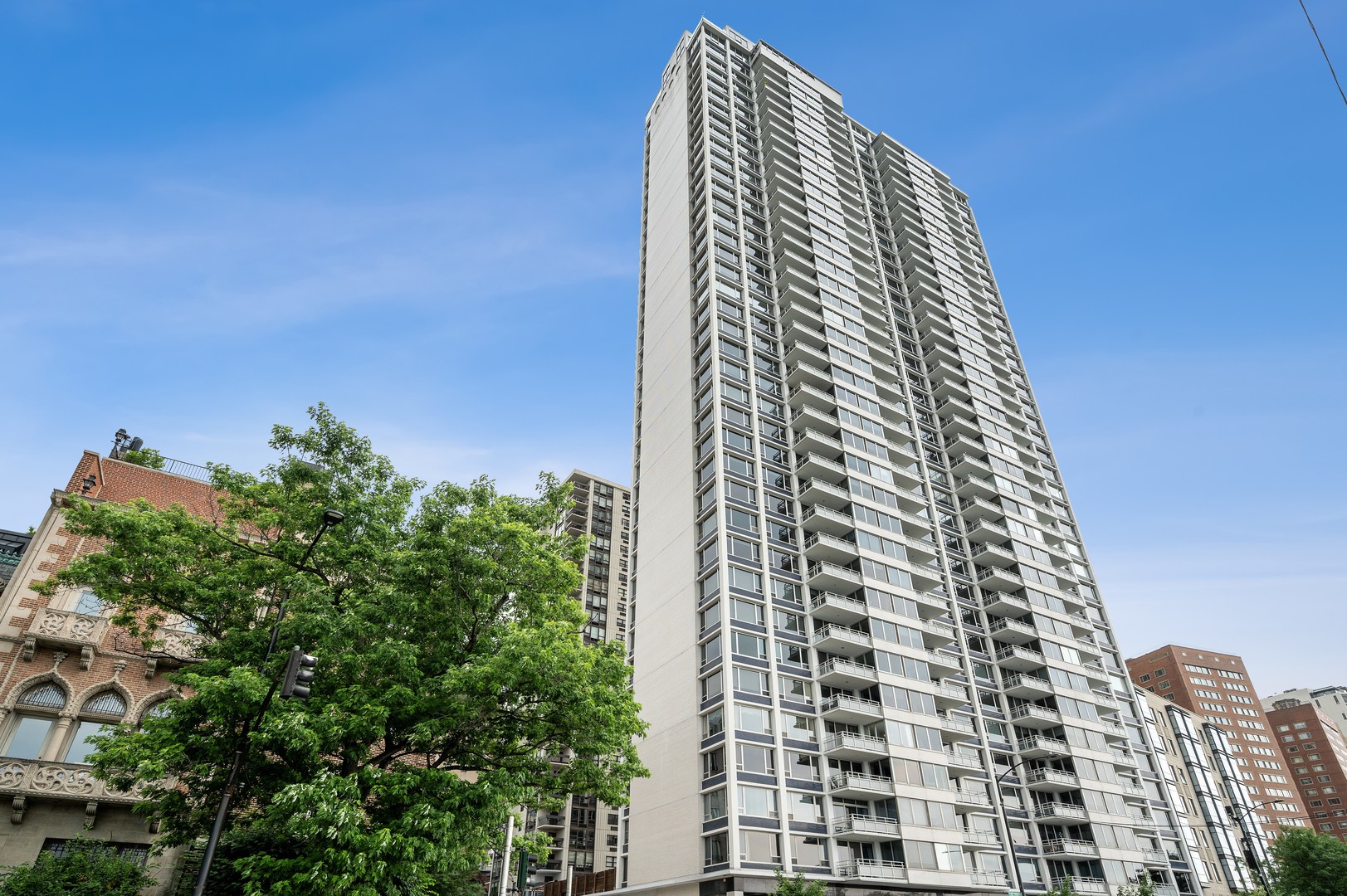1300 N LAKE SHORE Drive Unit: 7C