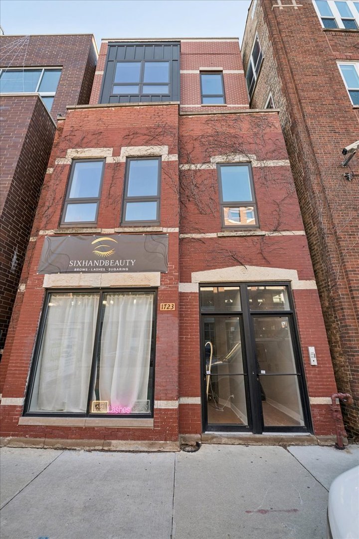 1723 W North Avenue Unit: 1