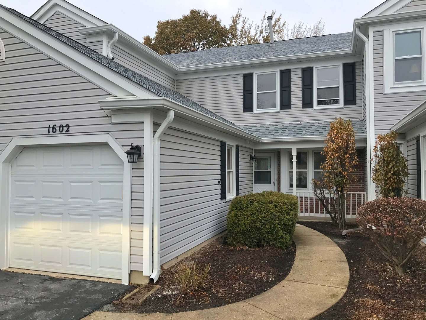 1602 Vermont Drive Unit: 1602