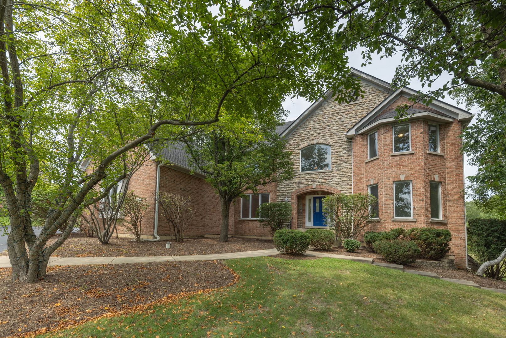3702 W Homestead Trail