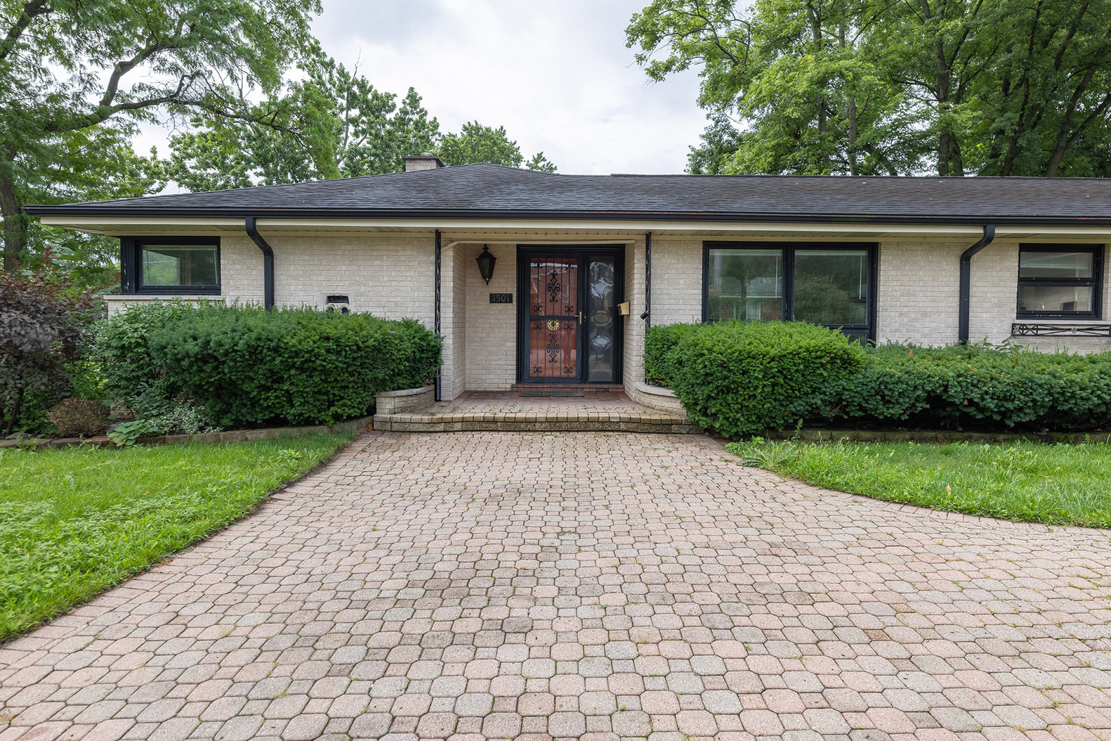 1501 W TALCOTT Road