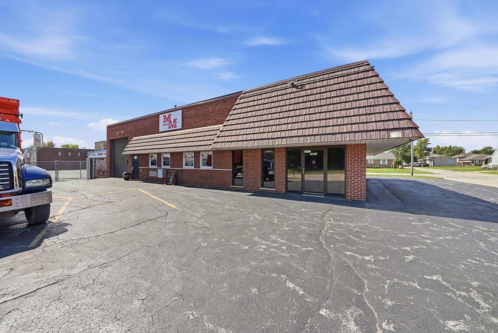 8400 S 77Th Ave, Bridgeview, IL 60455