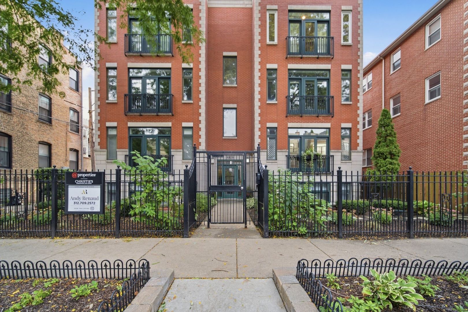 3939 N Greenview Avenue Unit: GN