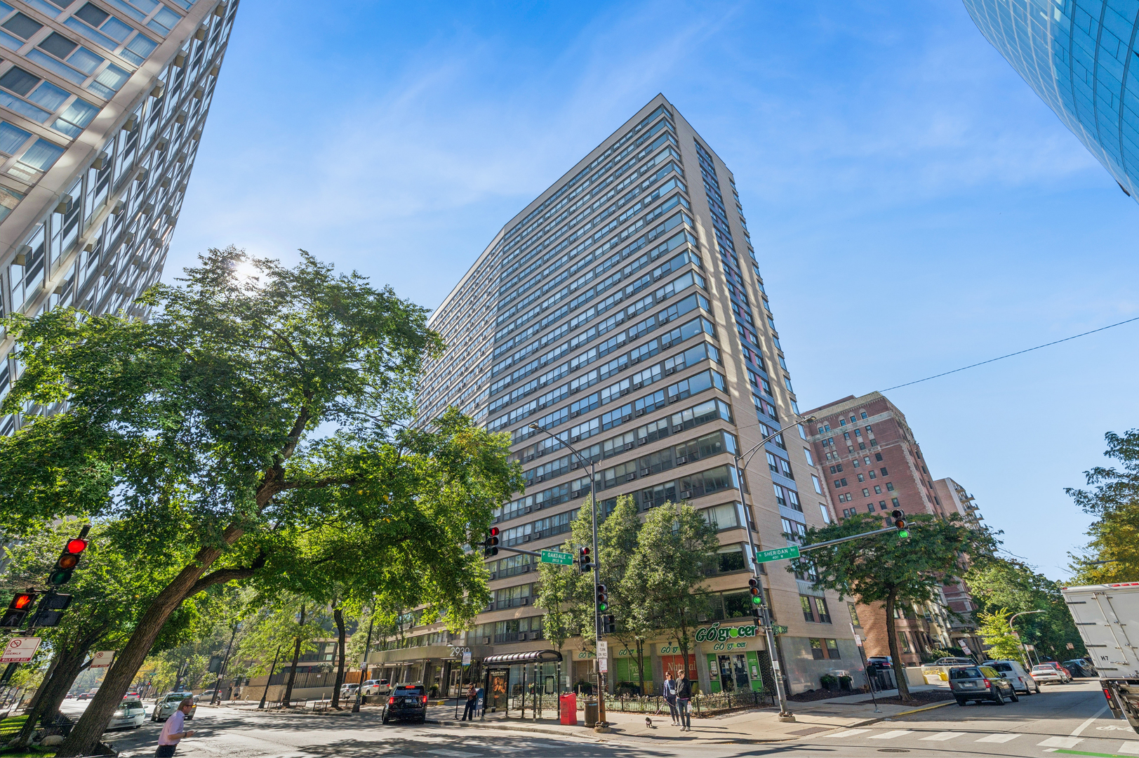 2930 N Sheridan Road Unit 1408