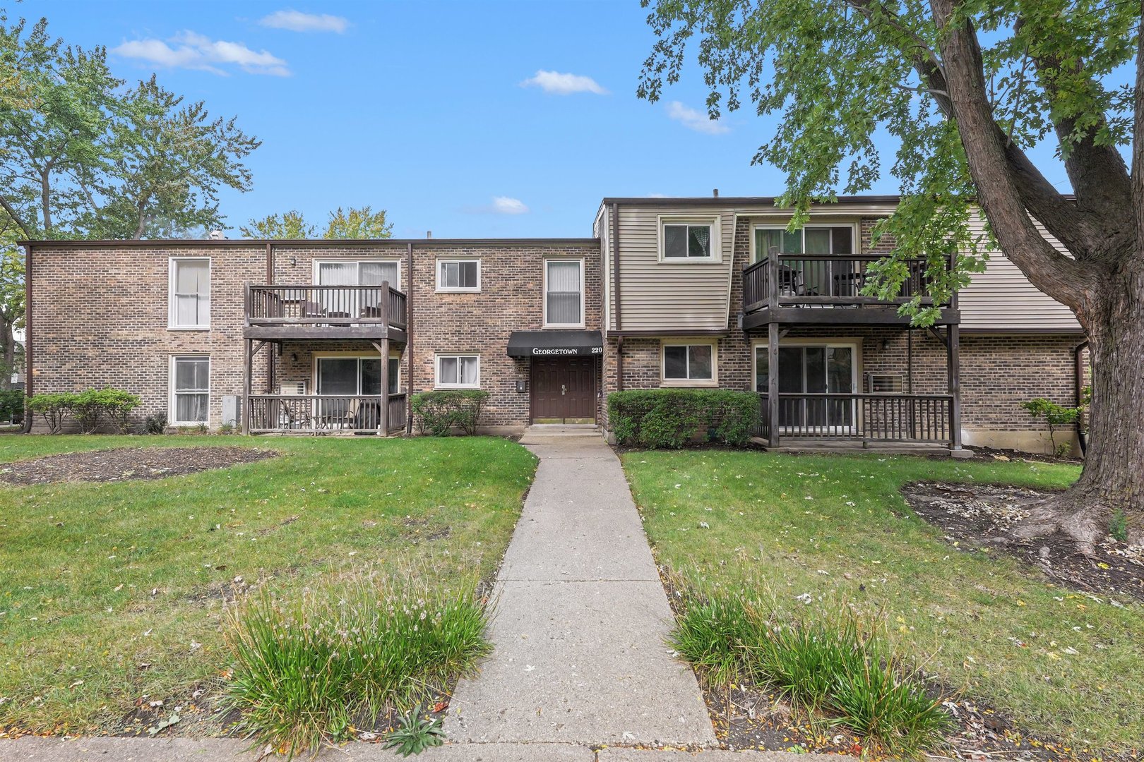 220 W Colfax Street Unit 102