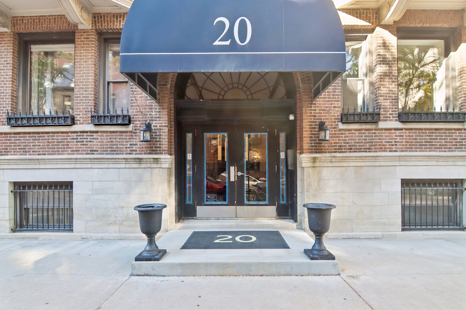 20 E Goethe Street Unit 205
