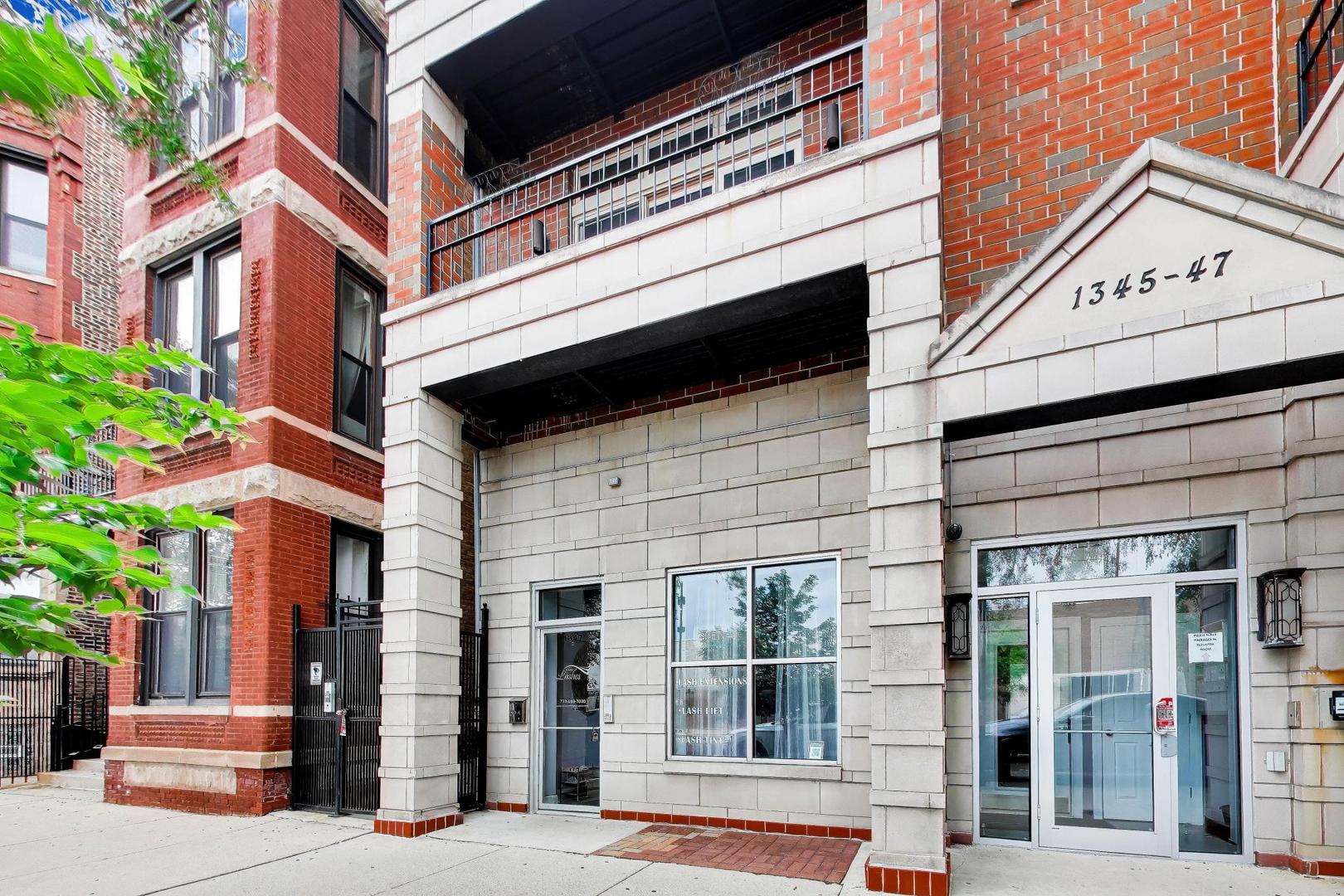 1345 N Ashland Avenue Unit Cn