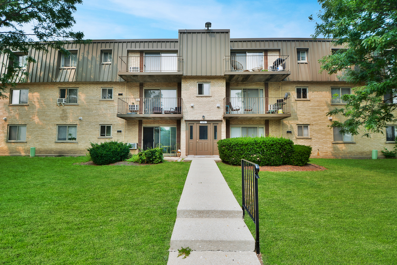575 Fairway View Drive Unit 3h